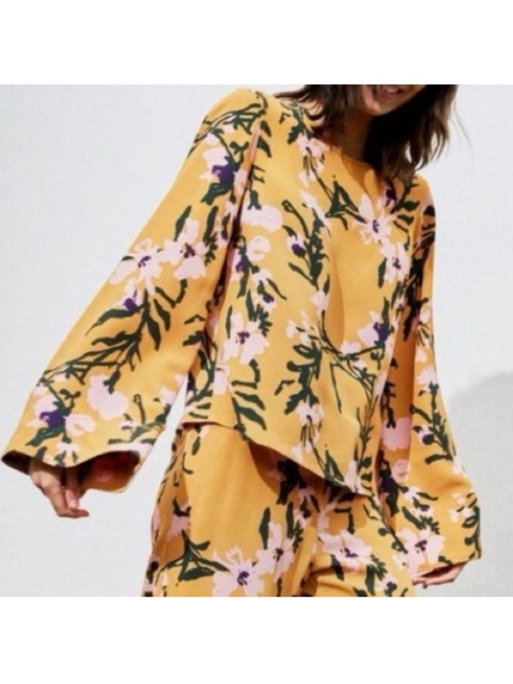 Marimekko Midiam Floral Bell Sleeve Blouse XS Open Back Tie Designer Top